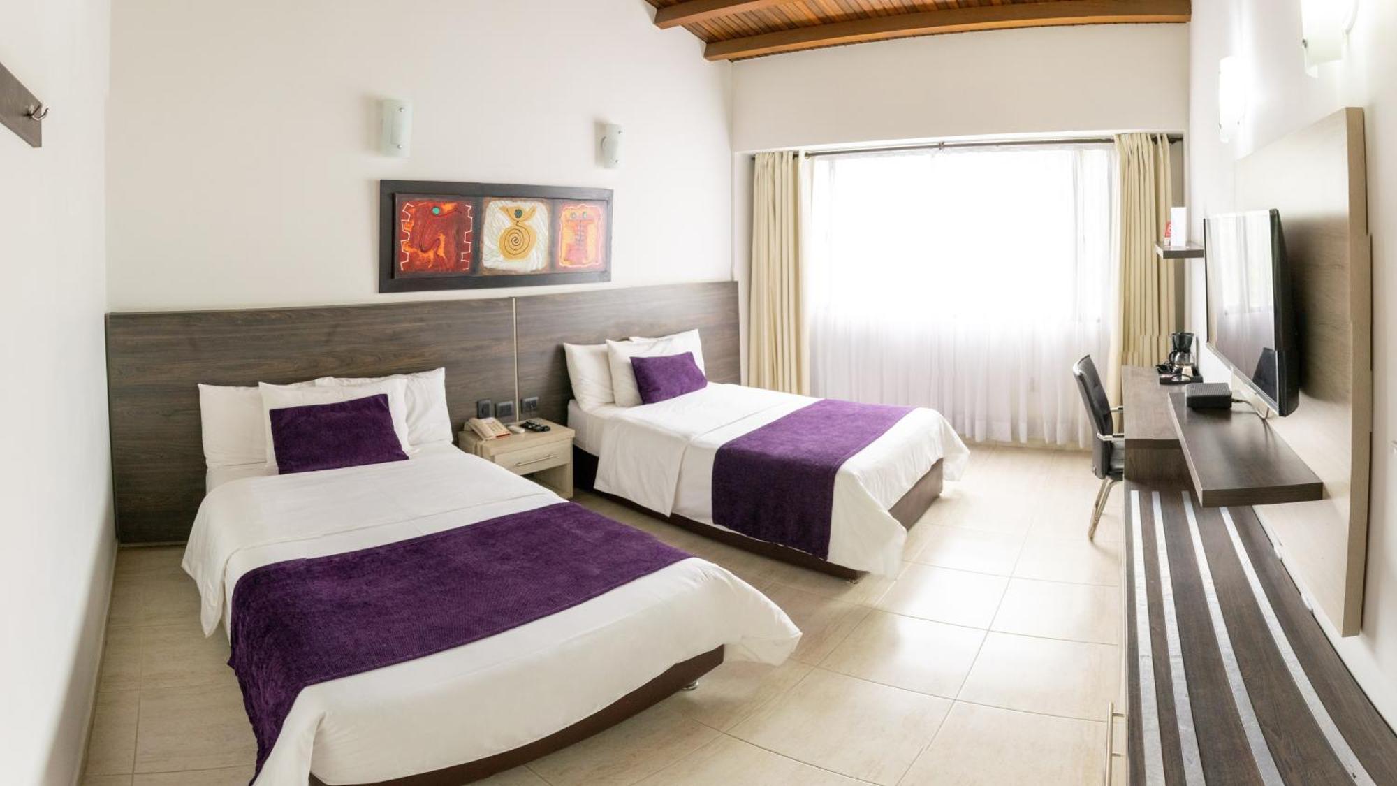 Hotel San Juan Internacional คิรอน ภายนอก รูปภาพ