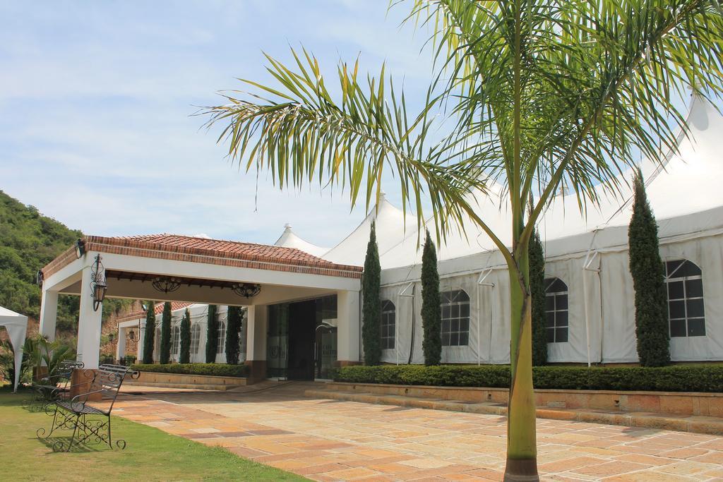 Hotel San Juan Internacional คิรอน ภายนอก รูปภาพ